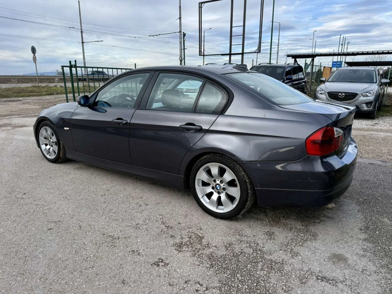 BMW 320 2.0D 163kc СЕДАН, снимка 8 - Автомобили и джипове - 53284702