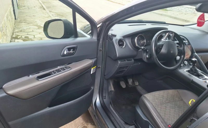 Peugeot 3008 1.6HDI FACELIFT, снимка 7 - Автомобили и джипове - 53374739