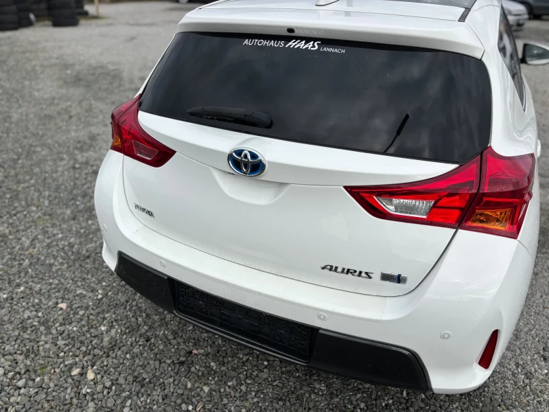 Toyota Auris Hibrid, 1.8 бензин, , снимка 4 - Автомобили и джипове - 53394791