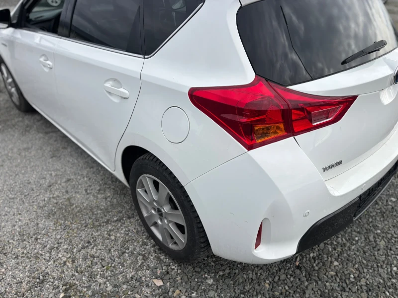Toyota Auris Hibrid, 1.8 бензин, , снимка 5 - Автомобили и джипове - 53394791