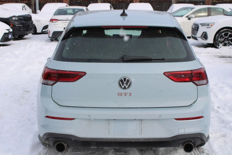 VW Golf Golf GTI S FWD* АвтоКредит* (Цена до БГ) , снимка 5 - Автомобили и джипове - 53466490