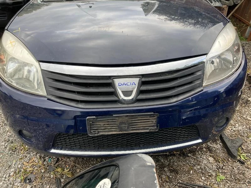 Dacia Sandero 1.4l, снимка 1 - Автомобили и джипове - 30882864