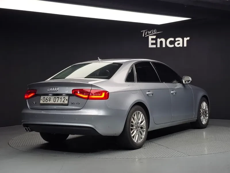 Audi A4 2.0 TDI | Mobile.bg � ����������� 4