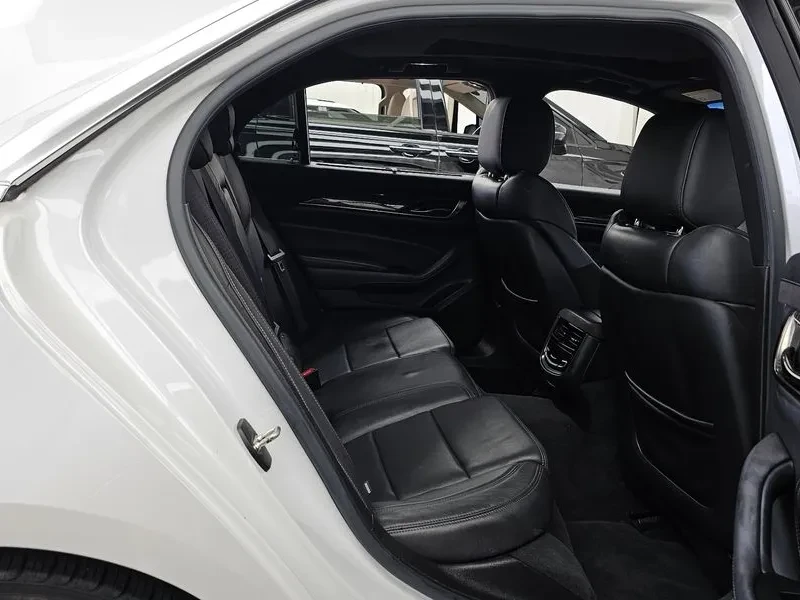 Cadillac Cts 2.0 Premium Plus, снимка 12 - Автомобили и джипове - 56699620