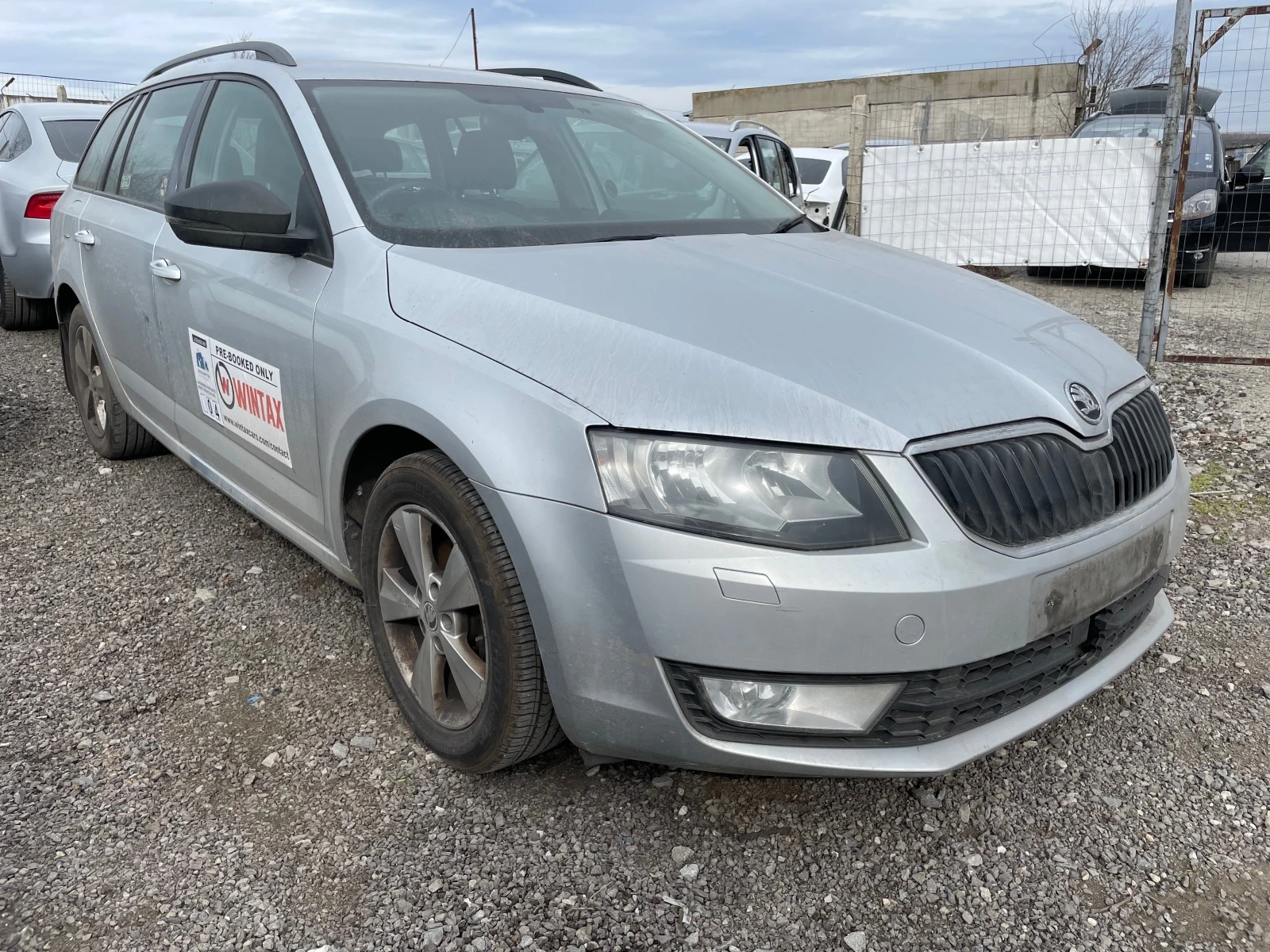 Skoda Octavia 1.6 - изображение 2