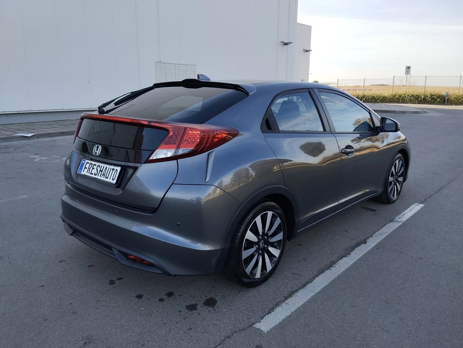 Honda Civic 1.6DTEC Камера - изображение 5