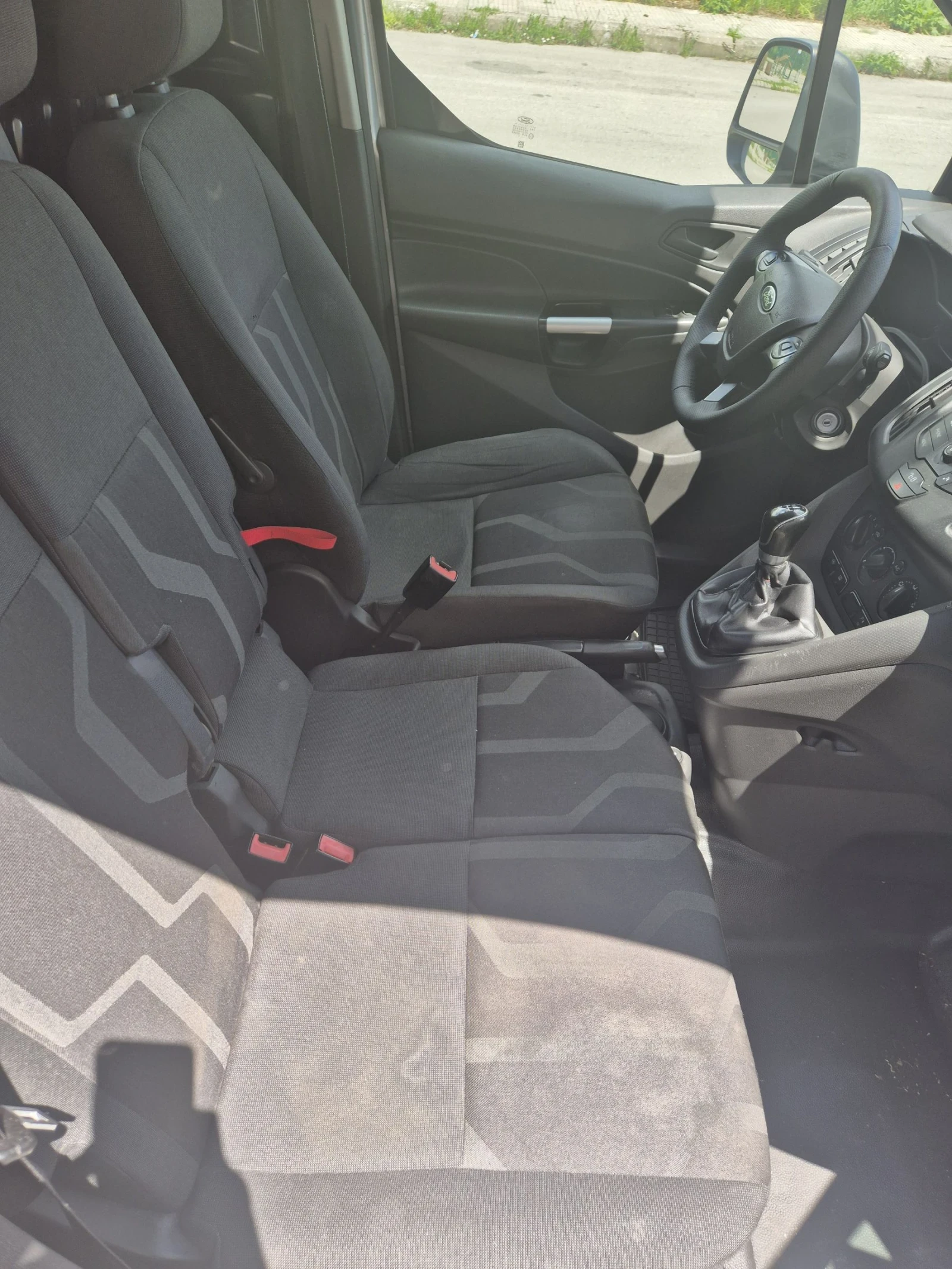 Ford Connect 1.6 TDCI | Mobile.bg — изображение 12
