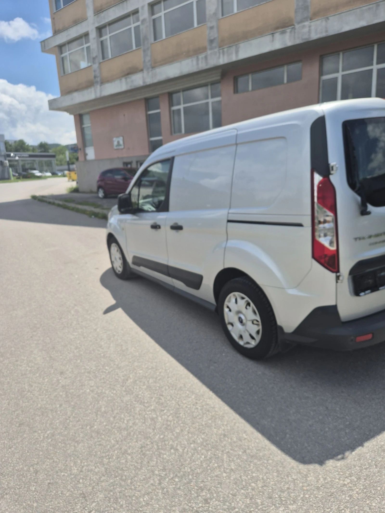 Ford Connect 1.6 TDCI - изображение 7