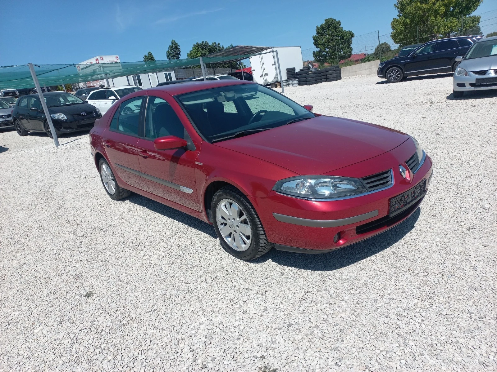 Renault Laguna 1.6i - изображение 3