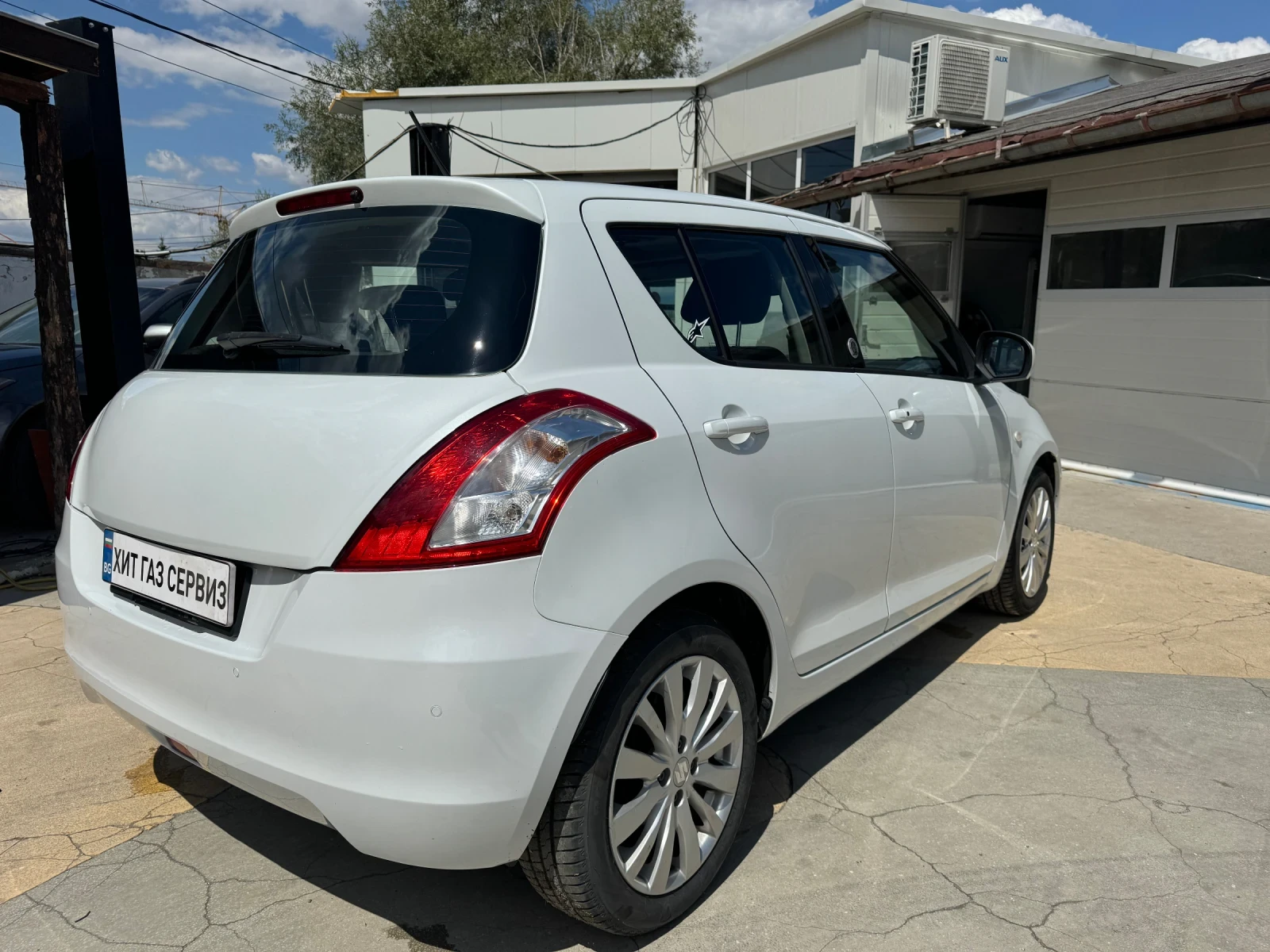 Suzuki Swift 1.2 Indigo KeyLessGo  - изображение 6