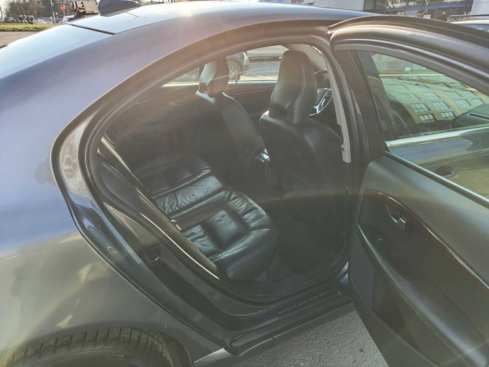 Volvo S80  - изображение 9