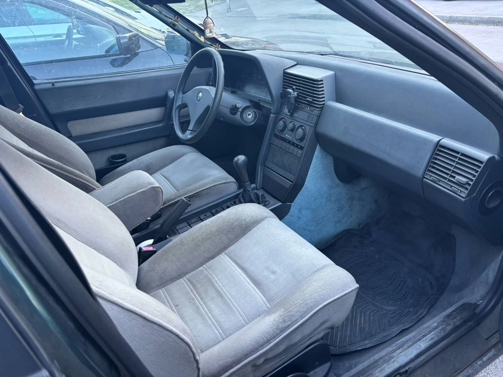 Alfa Romeo 164  - изображение 9