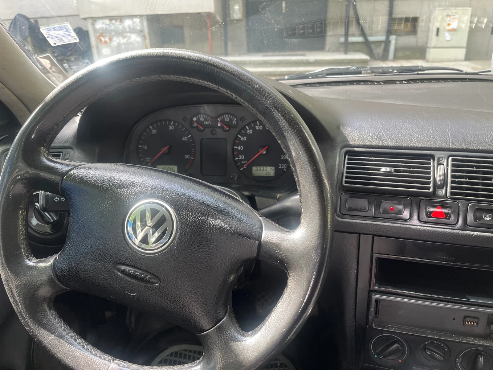 VW Golf Комби - изображение 8