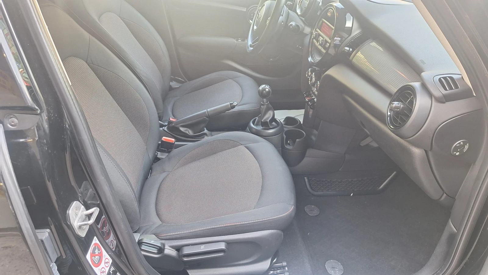 Mini Cooper 1.5- swiss. 6ск.  - изображение 8