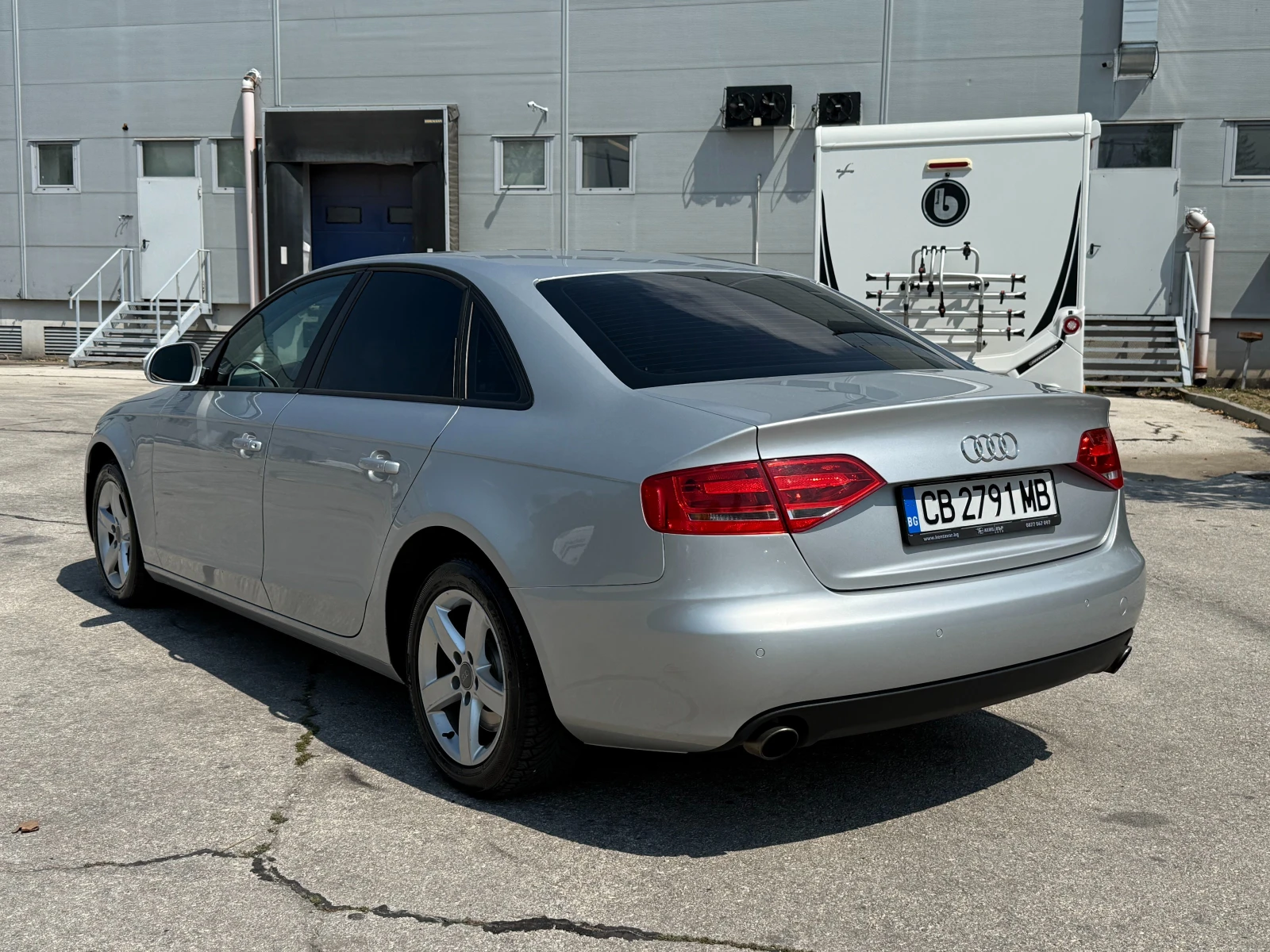 Audi A4 3.2i 265 к.с. - изображение 3