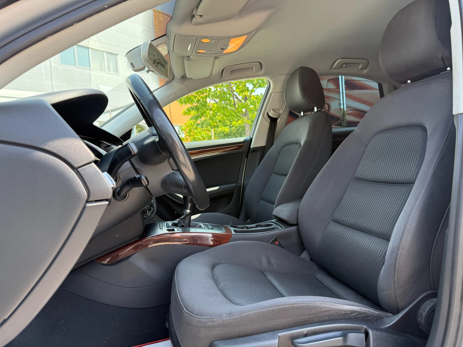Audi A4 3.2i 265 к.с. - изображение 8