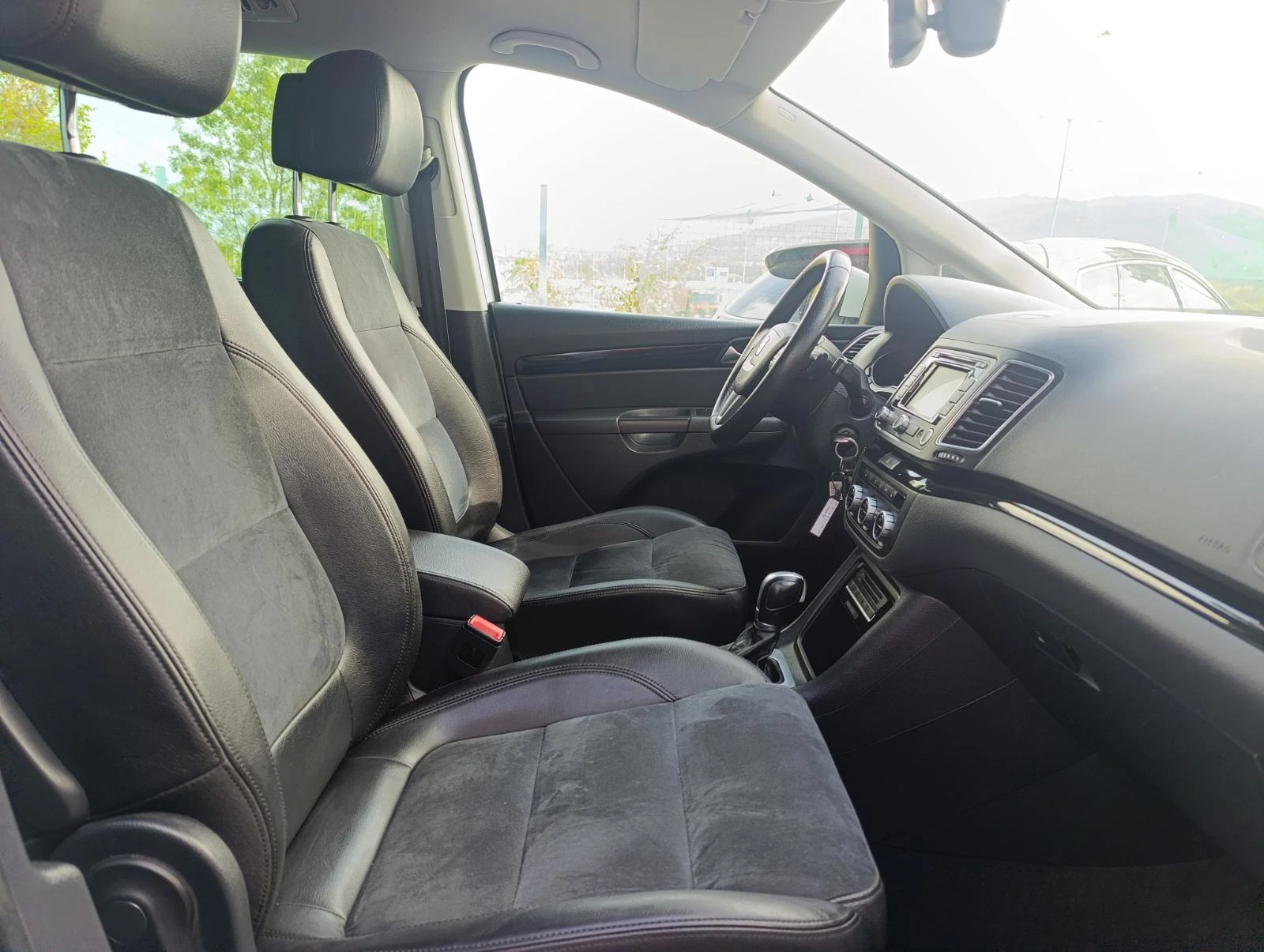 Seat Alhambra * Sport* 2.0* TDI* DSG* Camera* Navi* 177hp 7  | Mobile.bg   11