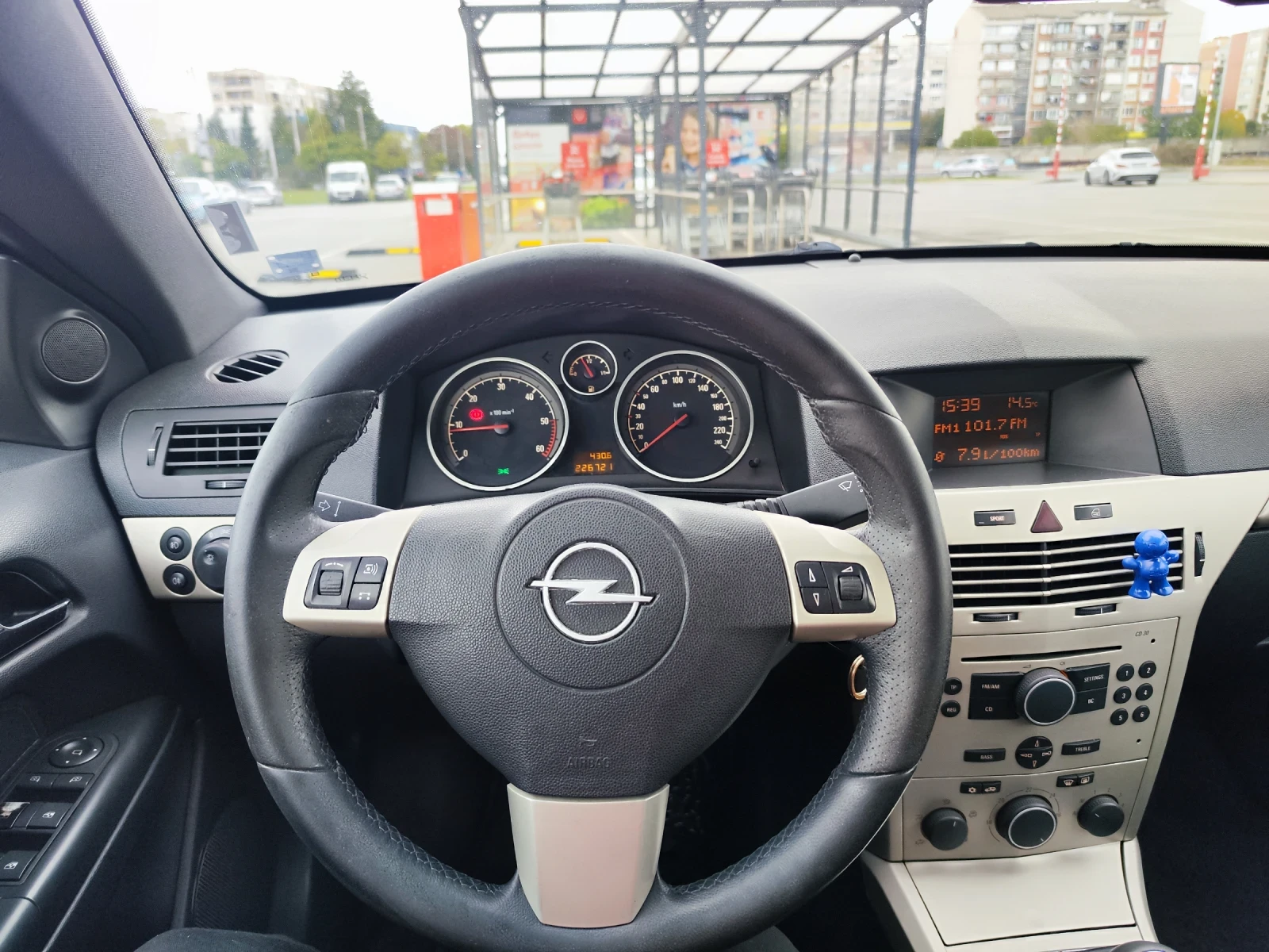 Opel Astra 1.9 CDTI 150hp TwinTop - изображение 10