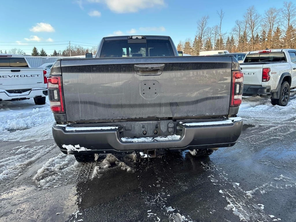 Dodge RAM 3500 * Limited * CARFAX * БЕЗ ПЪРВОНАЧАЛНА ВНОСКА - изображение 4