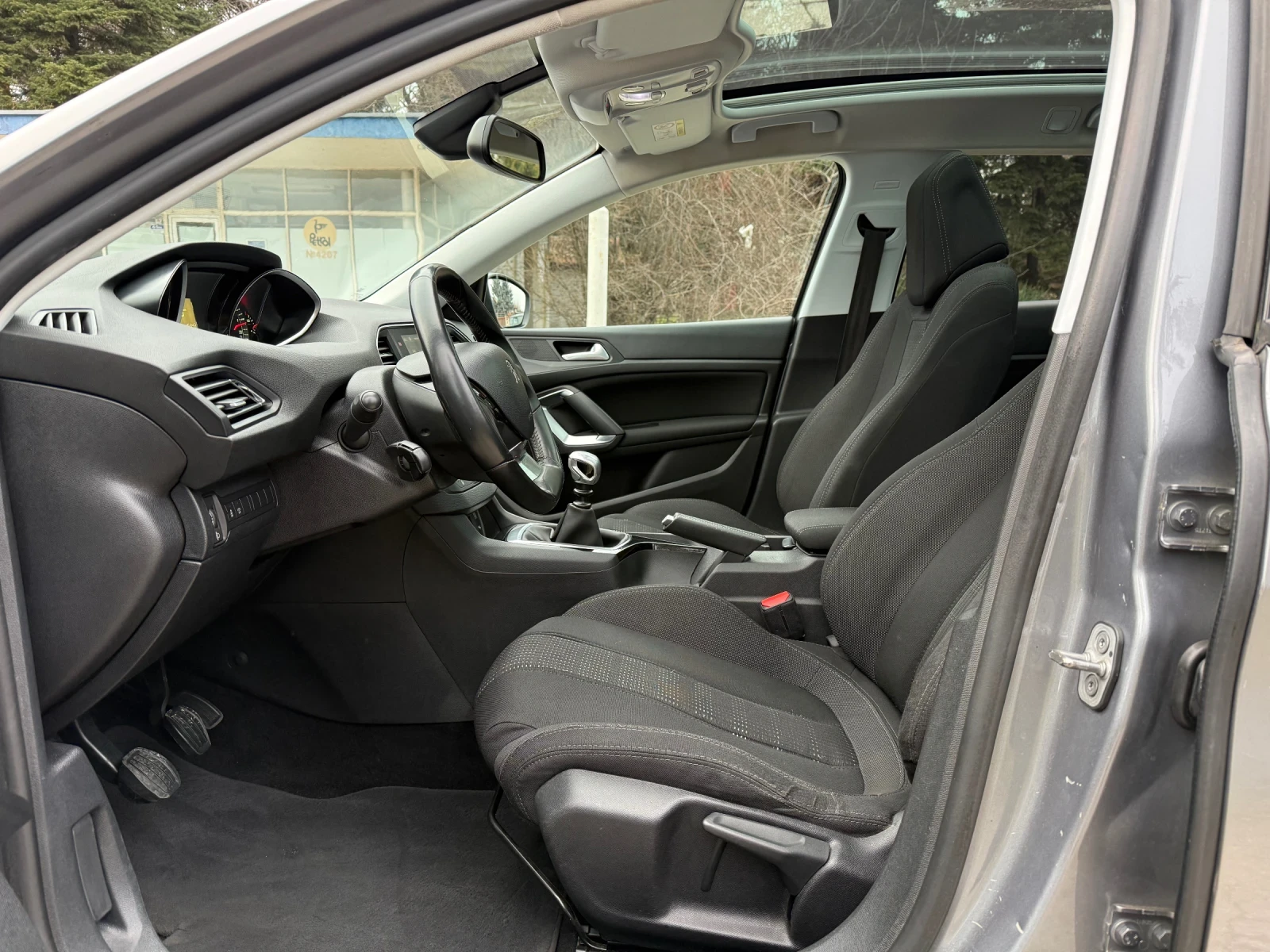 Peugeot 308 1.6HDI* 120* EU6* ПАНОРАМА* НАВИГАЦИЯ - изображение 10