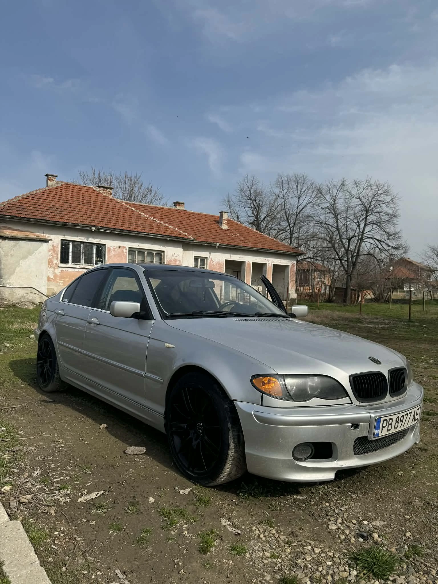 BMW 330  - изображение 5