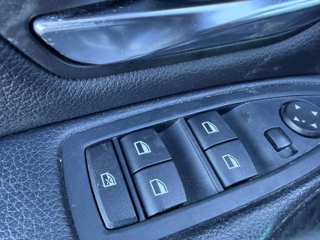 BMW 328 i* xDrive* АвтоКредит* (ЦЕНА ДО БГ)* , снимка 14 - Автомобили и джипове - 54024420