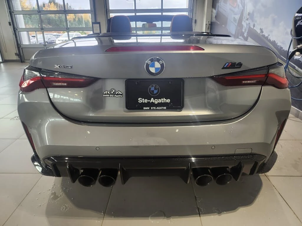 BMW M4 Competition* xDrive* АвтоКредит* (ЦЕНА ДО БГ), снимка 6 - Автомобили и джипове - 54344269