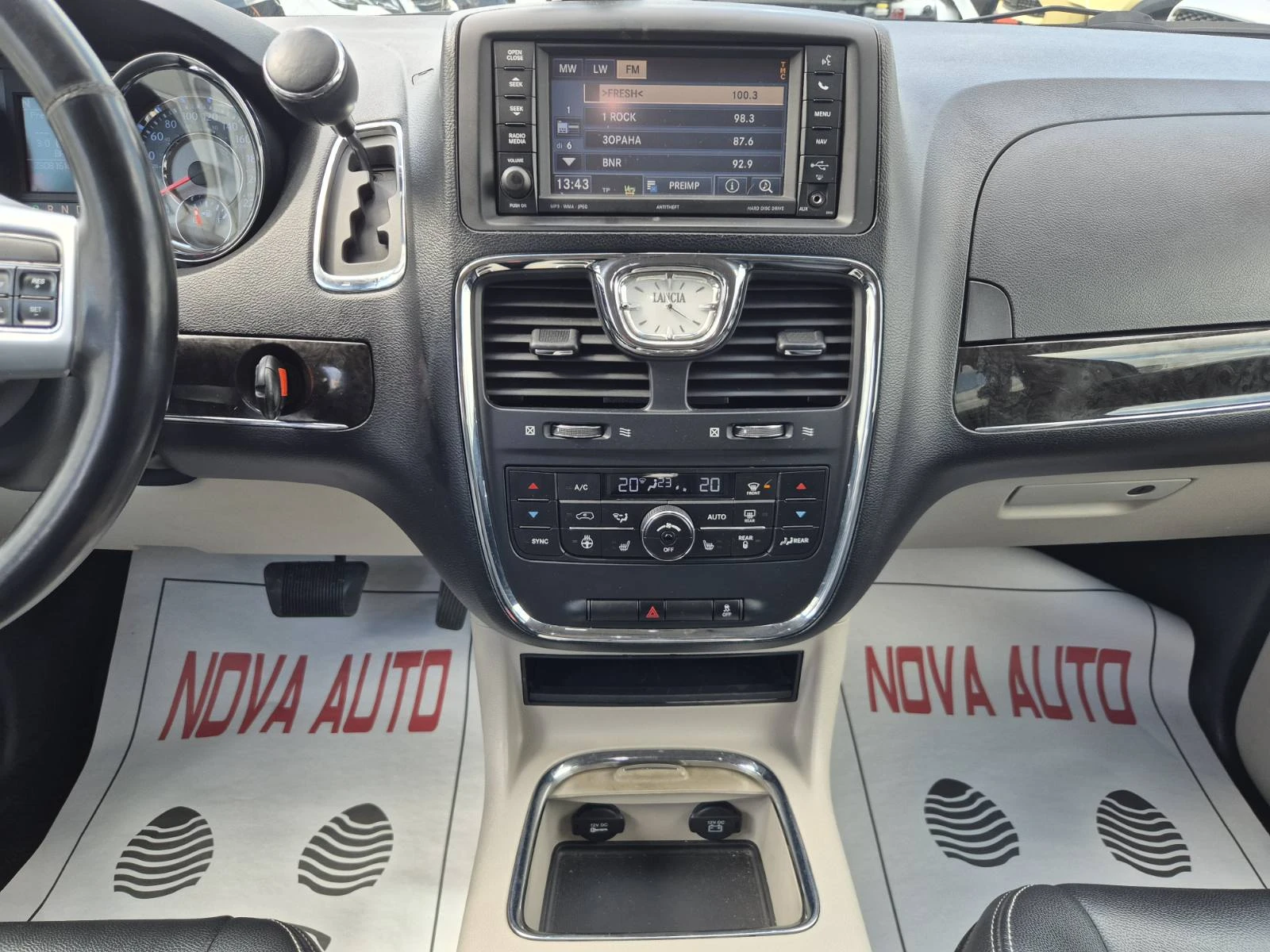 Chrysler Gr.voyager 2.8CRDI-LANCIA, снимка 11 - Автомобили и джипове - 54433921