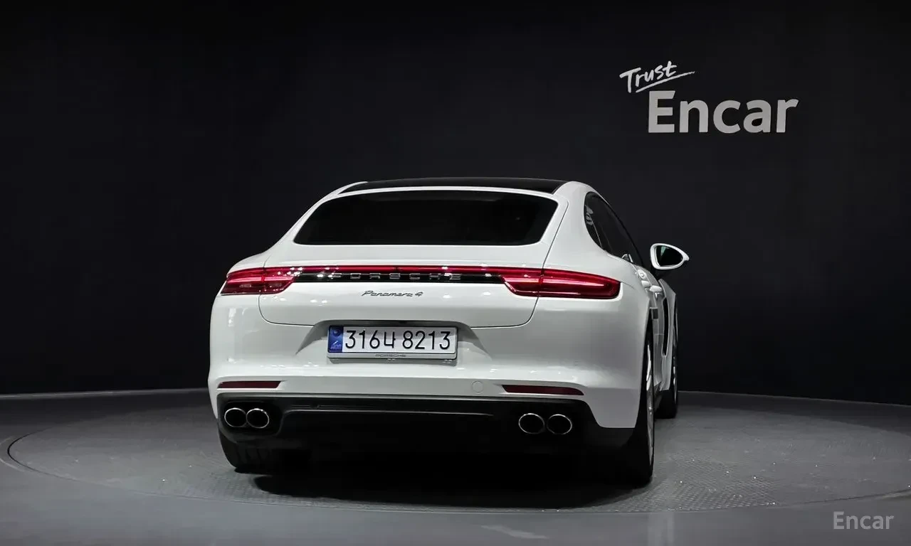 Porsche Panamera 971 3.0 AWD| V6| AWD| LED| NAVI| KAMERA| PDK, снимка 13 - Автомобили и джипове - 55145787