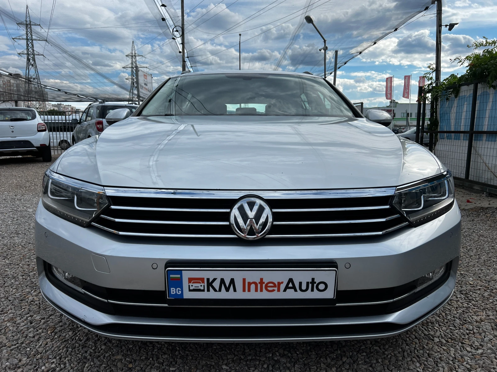 VW Passat 1.6TDI NAVI/LED/EURO-6B/ТОП, снимка 2 - Автомобили и джипове - 55267625
