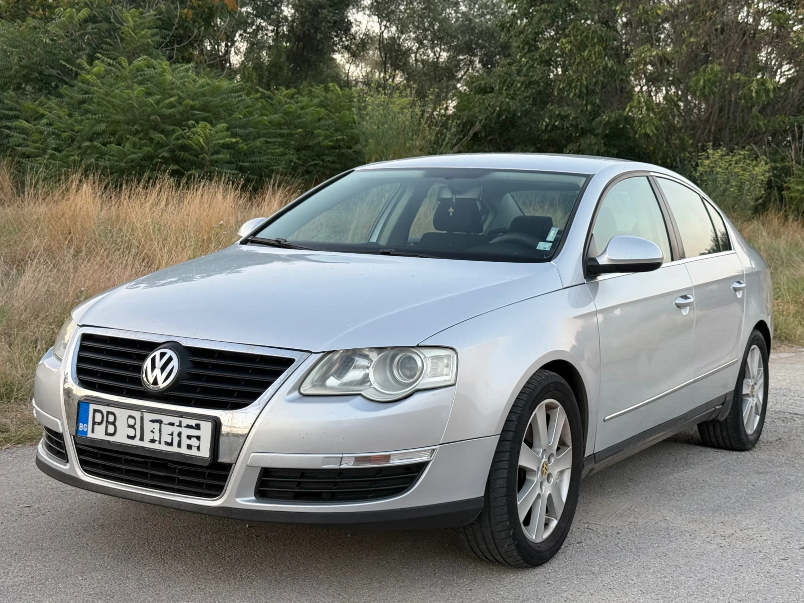 VW Passat, снимка 2 - Автомобили и джипове - 55459070