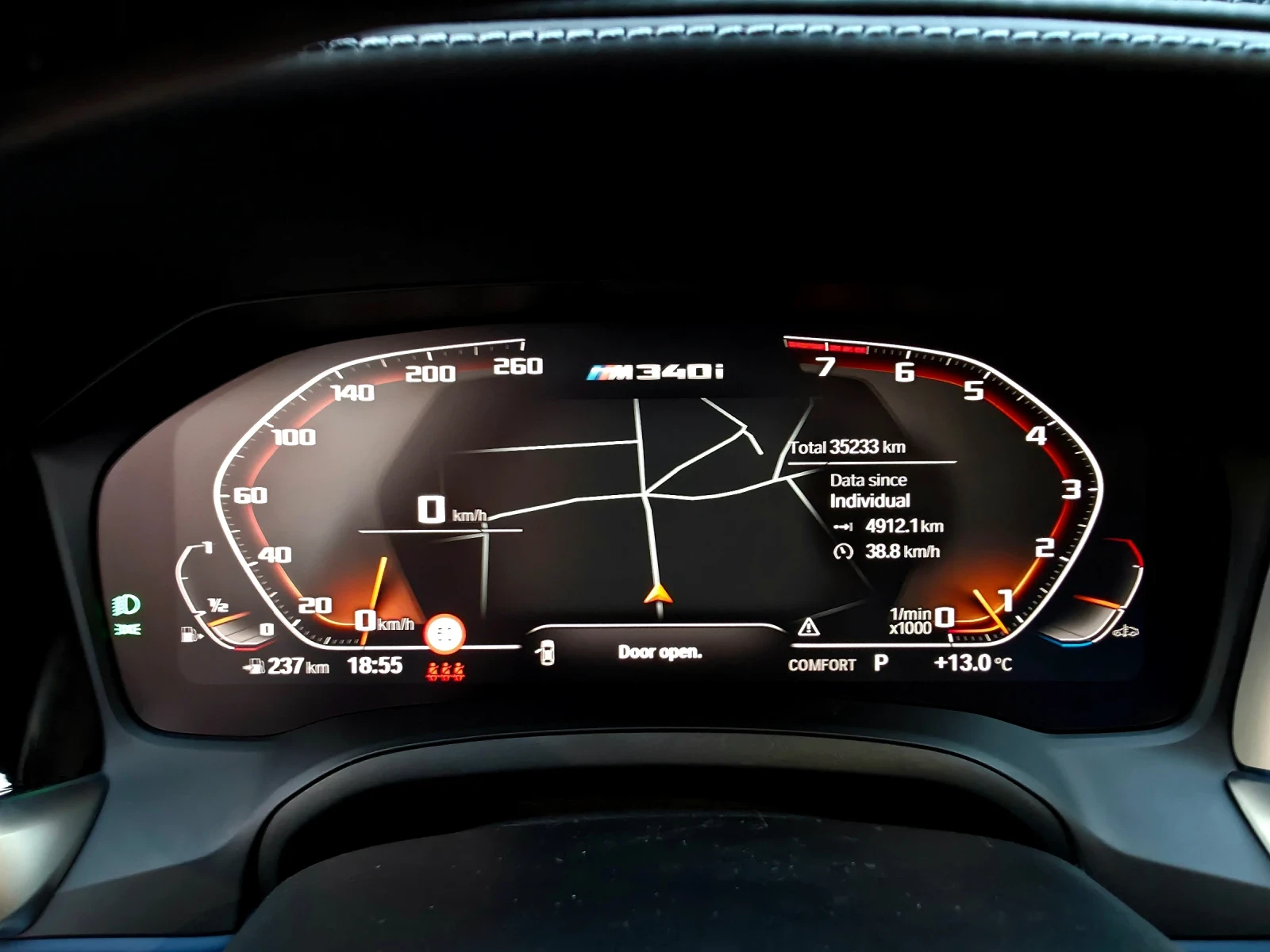 BMW 340 M340i xDrive First Edition, снимка 11 - Автомобили и джипове - 56568254