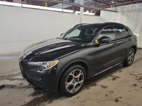 Alfa Romeo Stelvio SPRINT * Blind Spot * CARFAX * АВТО КРЕДИТ * , снимка 1