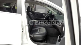 Kia Sportage  2.0d AWD / КОЖА / ОБДУХВАНЕ / BLIND SPOT , снимка 11