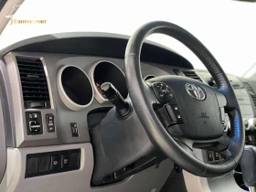Toyota Sequoia SR5 4x4 - 11000 € / 21514.13 лв. - 31312946 11