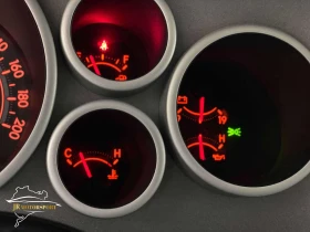 Toyota Sequoia SR5 4x4 - 11000 € / 21514.13 лв. - 31312946 10