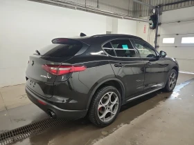 Alfa Romeo Stelvio SPRINT * Blind Spot * CARFAX * АВТО КРЕДИТ *  | Auto.bg — изображение 4