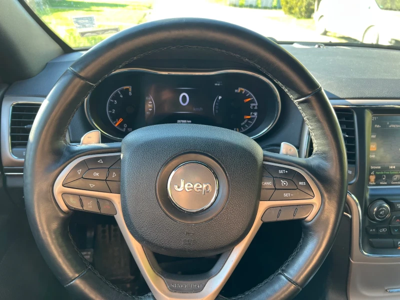 Jeep Grand cherokee, снимка 8 - Автомобили и джипове - 52554665