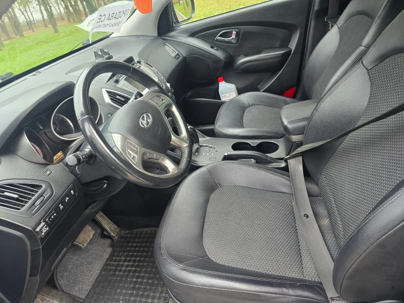 Hyundai IX35 2.0i 4x4 Бензин/Газ, снимка 9 - Автомобили и джипове - 52840847
