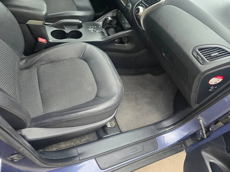 Hyundai IX35 2.0i 4x4 Бензин/Газ, снимка 8 - Автомобили и джипове - 52840847