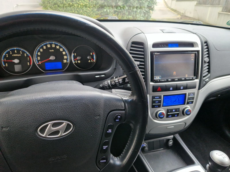 Hyundai Santa fe 2.7* V6* , снимка 11 - Автомобили и джипове - 53433066