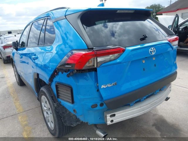 Toyota Rav4 LE, снимка 4 - Автомобили и джипове - 48238963