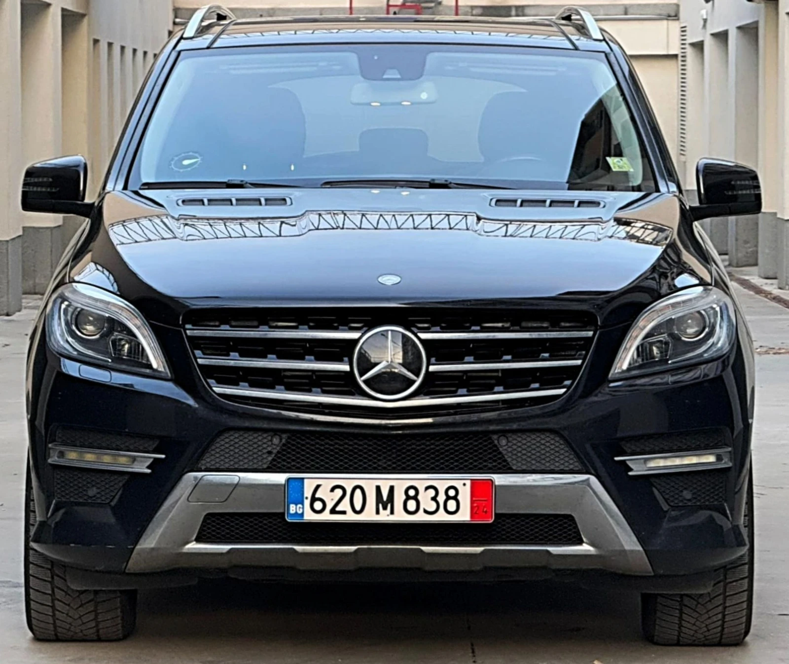 Mercedes-Benz ML 350 MERCEDES ML350d AMG* Distronic* Panorama* CAM* Hea - изображение 6