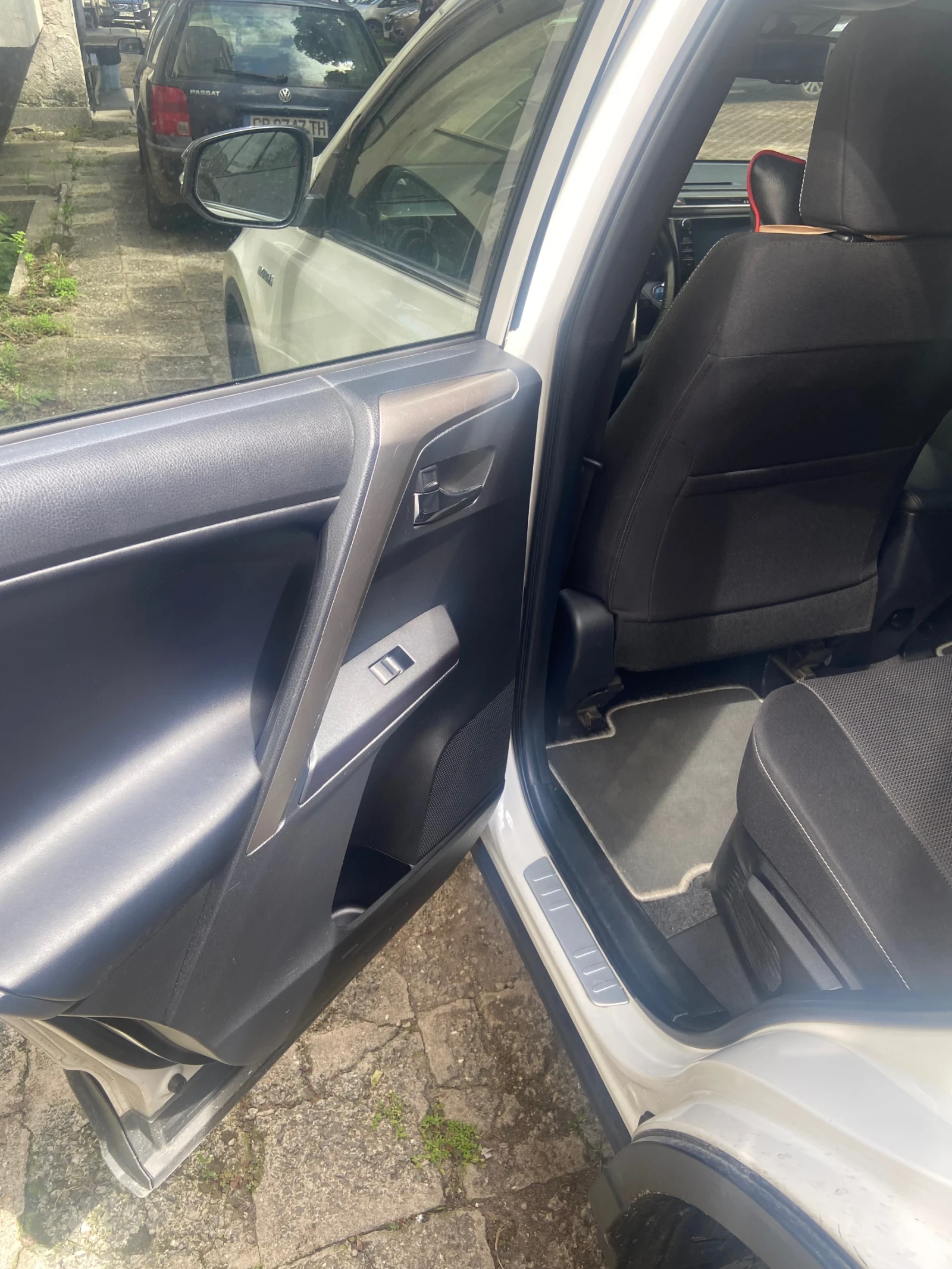 Toyota Rav4  - изображение 10