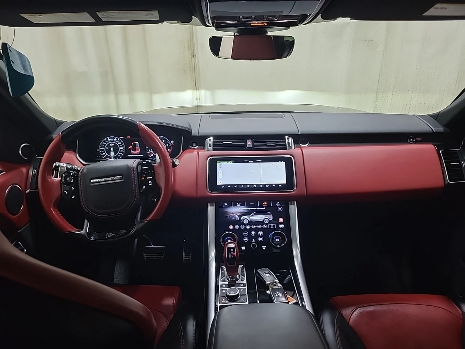 Land Rover Range Rover Sport SVR * * CARFAX * *   * *  | Mobile.bg   7