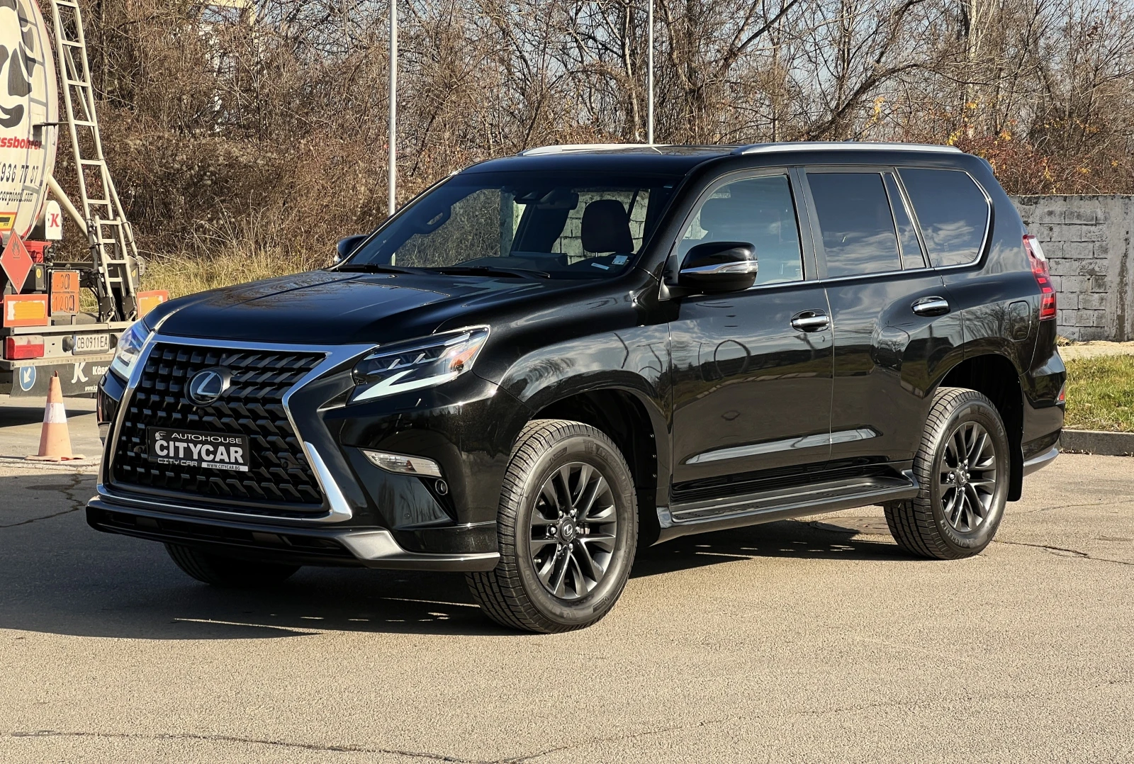 Lexus GX 460 4.6 V8/LUXURY/LANE ASSIST/LED/360/CAMERA/7-МЕСТЕН/ - изображение 3