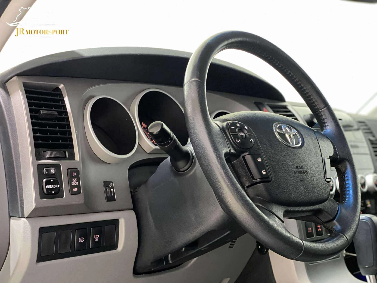 Toyota Sequoia SR5 4x4 | Mobile.bg � ����������� 11