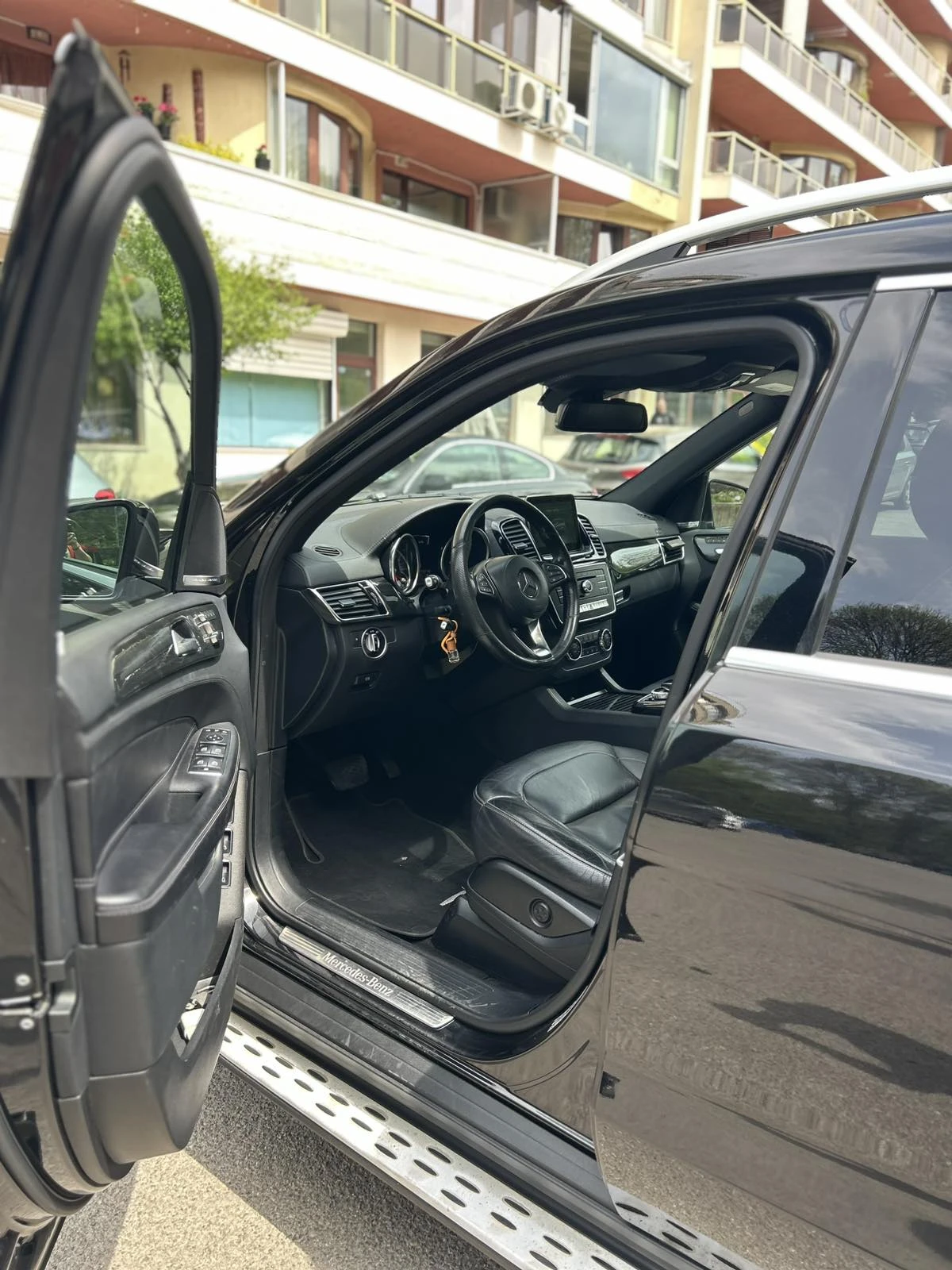 Mercedes-Benz GLS 350, снимка 15 - Автомобили и джипове - 54407682