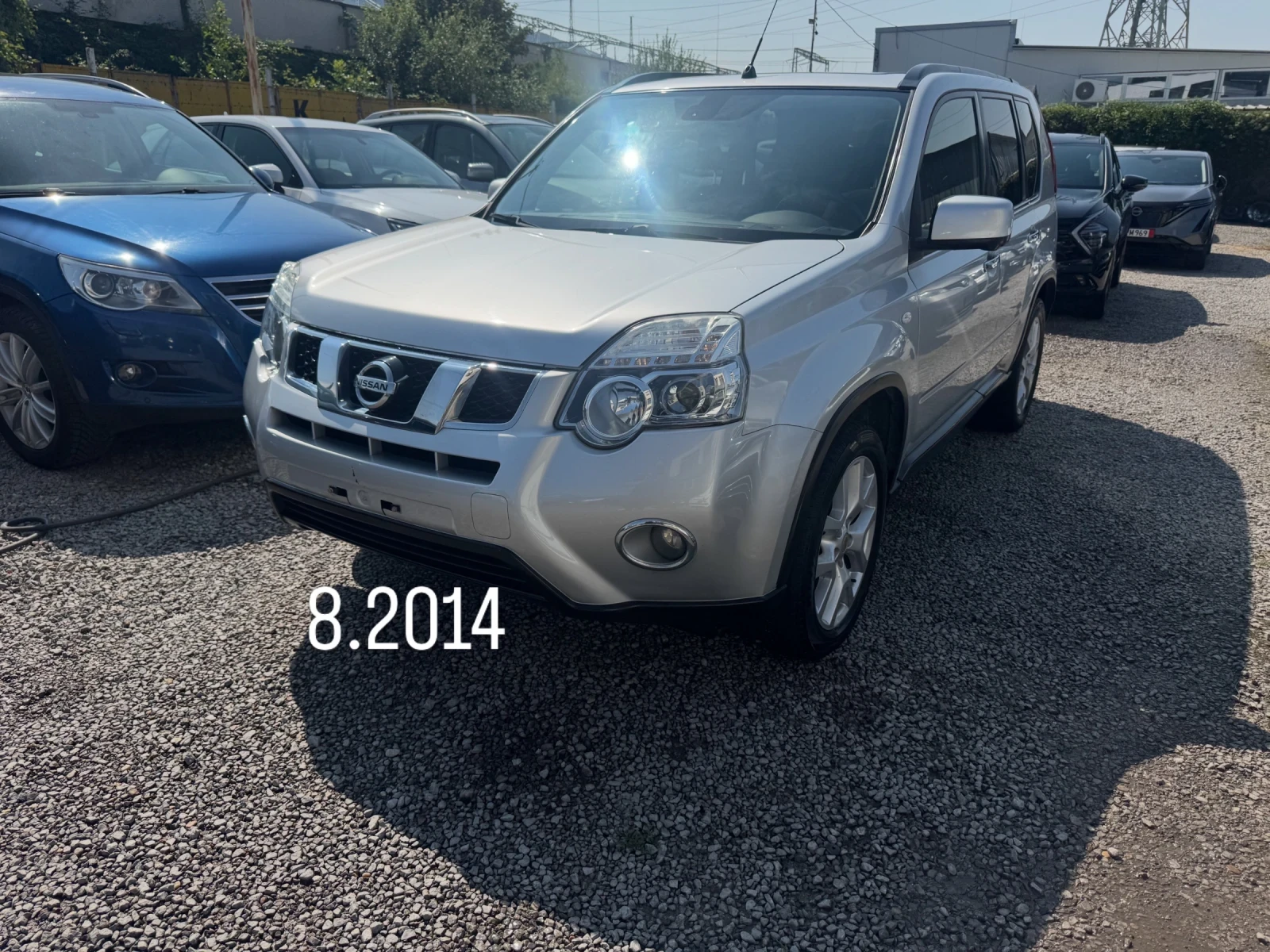 Nissan X-trail 4х4* ПАНОРАМА* КАМЕРИ 360* NAVI* 8.2014* LED* 2.0d