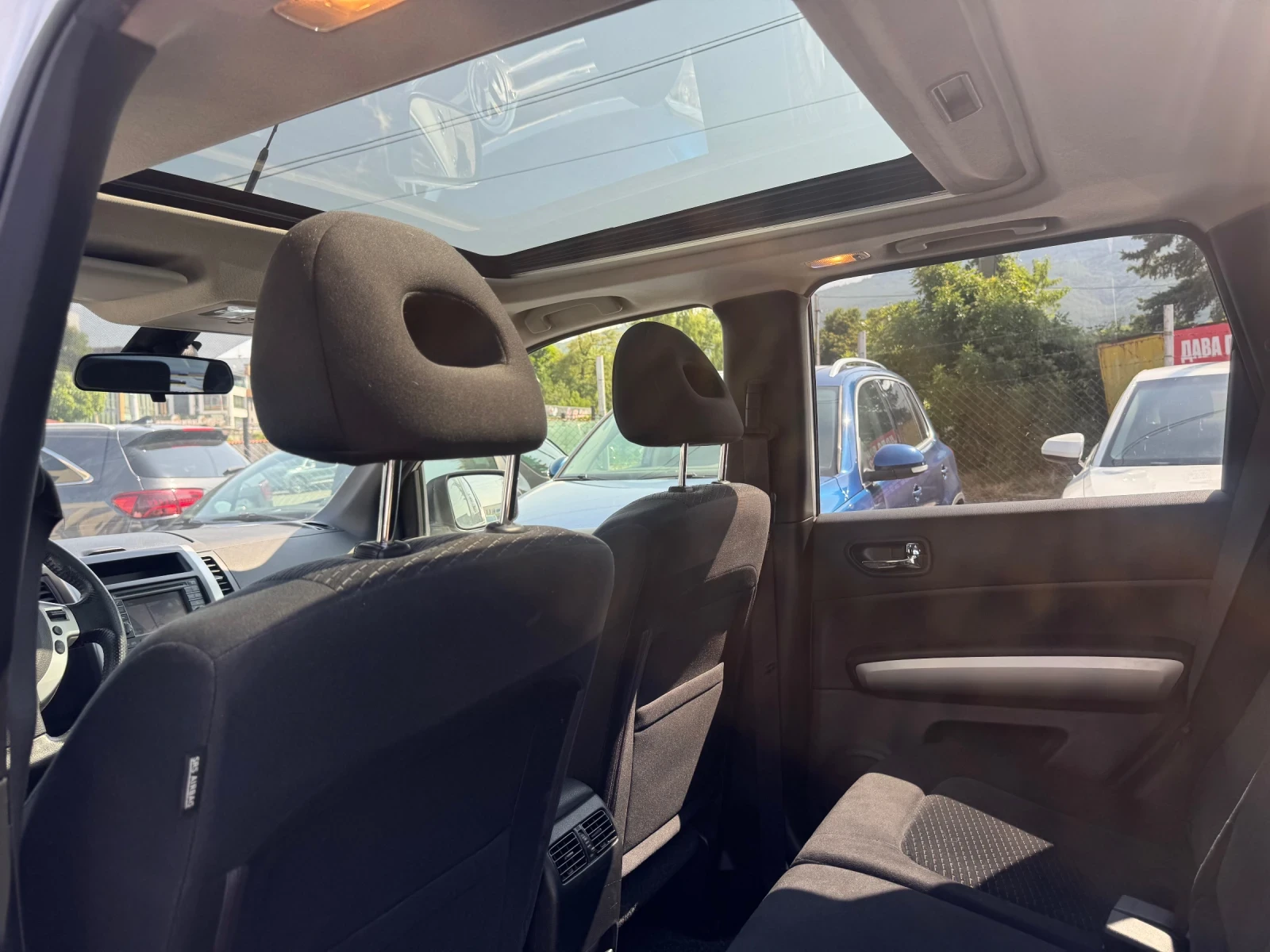 Nissan X-trail 4х4* ПАНОРАМА* КАМЕРИ 360* NAVI* 8.2014* LED* 2.0d, снимка 11 - Автомобили и джипове - 55435857